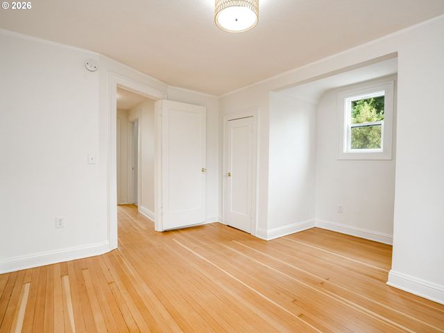 3915 NE Stanton ST, Portland, OR 97212