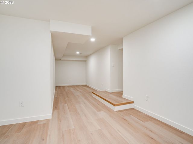 3915 NE Stanton ST, Portland, OR 97212