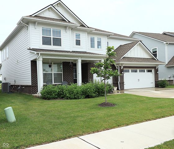 15907 Black Willow, Fishers, IN 46040