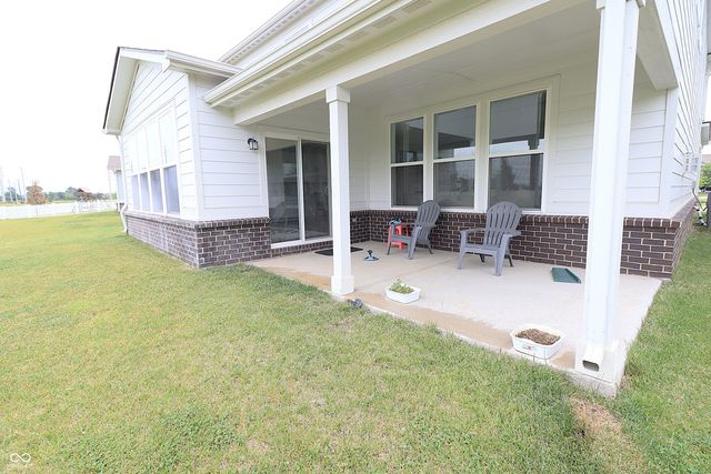 15907 Black Willow, Fishers, IN 46040