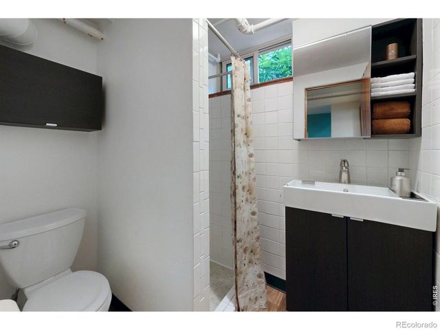 665 Ivy Street, Denver, CO 80220