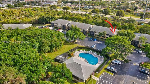 588 Trace Cir 211, Deerfield Beach, FL 33441