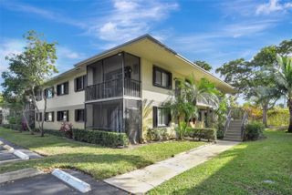 588 Trace Cir 211, Deerfield Beach, FL 33441
