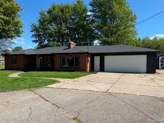 3055 Atlas Road, Davison, MI 48423