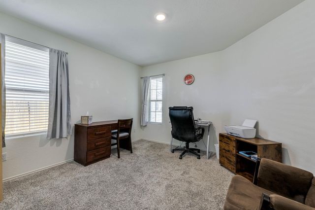 557 Greatest Gift WAY, Jarrell, TX 76537