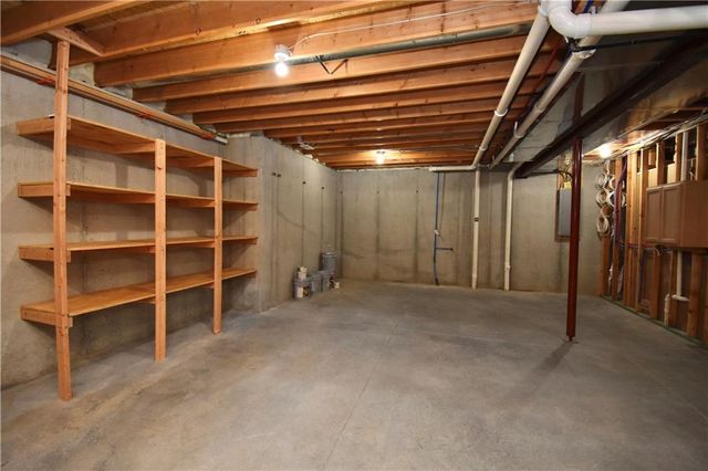 405 W 10th Street, Lawson, MO 64062