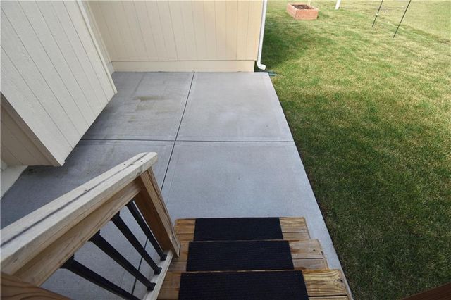 405 W 10th Street, Lawson, MO 64062