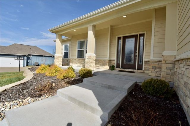 405 W 10th Street, Lawson, MO 64062