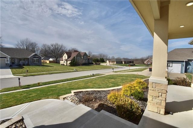 405 W 10th Street, Lawson, MO 64062