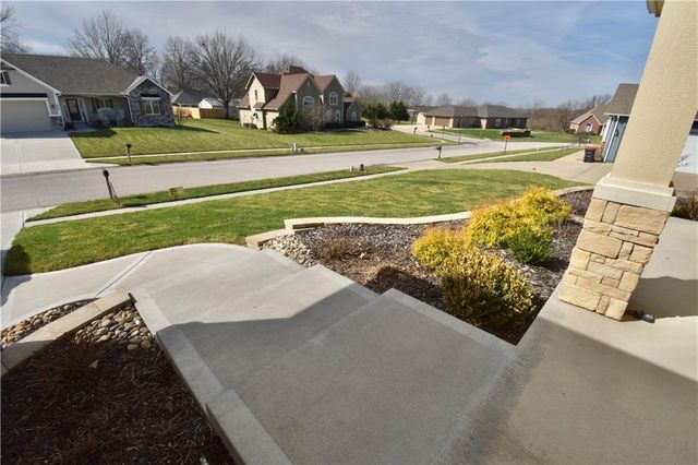 405 W 10th Street, Lawson, MO 64062