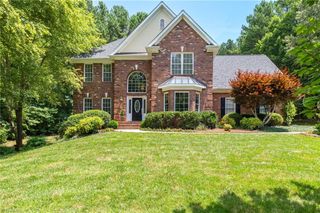 6002 Chukker Court, Summerfield, NC 27358