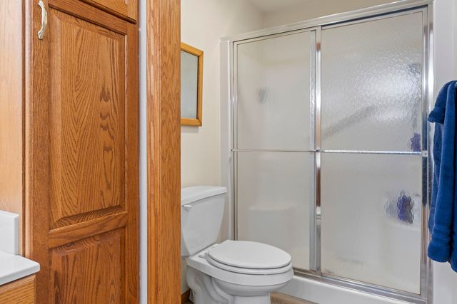 915 Pleasant Hill Drive, De Witt, IA 52472