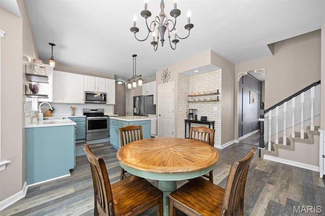 513 Frost Court, O'fallon, IL 62269