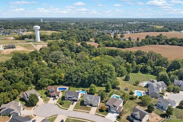 513 Frost Court, O'fallon, IL 62269