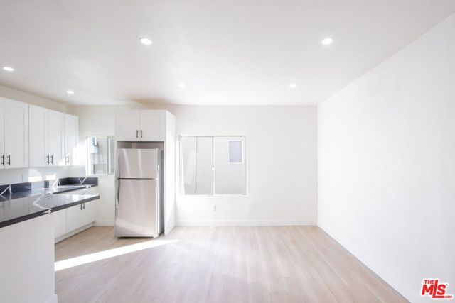 1918 Grace Avenue, Los Angeles, CA 90068