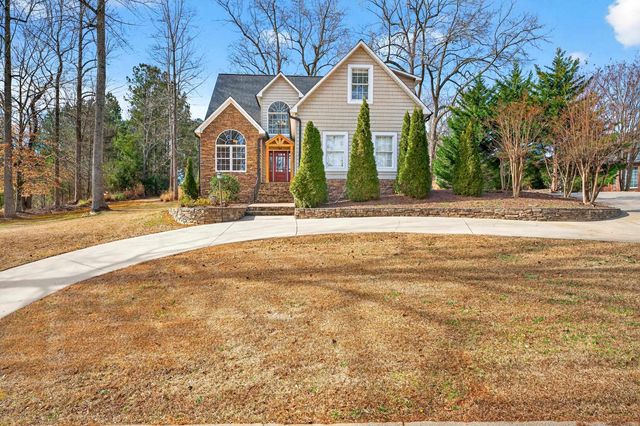 724 Three Wood Lane, Woodruff, SC 29388