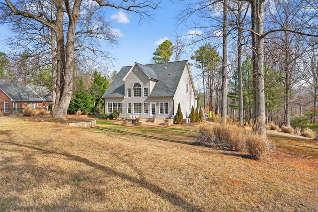 724 Three Wood Lane, Woodruff, SC 29388