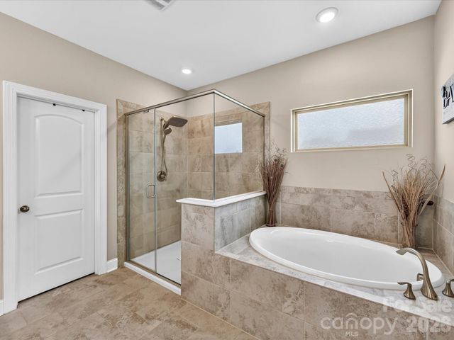 104 Sweet Grass Lane, Mooresville, NC 28115