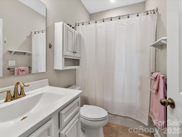 104 Sweet Grass Lane, Mooresville, NC 28115