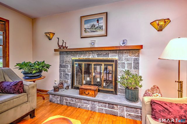 25 Mountain View Road, Bethany, CT 06524