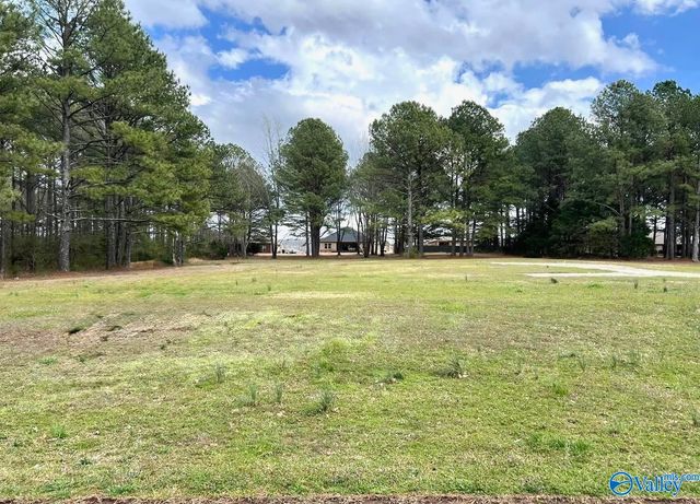 215 St Clair Lane, Huntsville, AL 35811