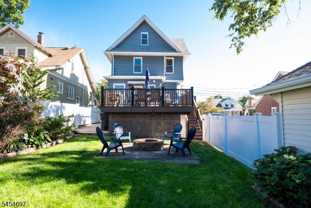 20 Twain Pl, Clifton City, NJ 07013 — photo 4