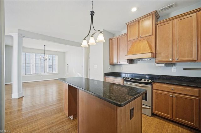 928 12th ST, Virginia Beach, VA 23451