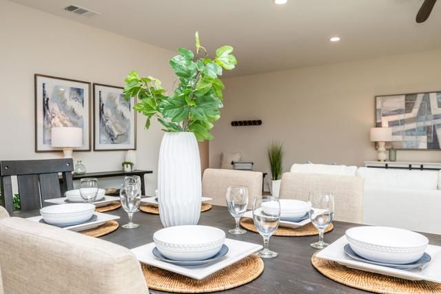 1904 Grey Rabbit Hollow Lane, Fallbrook, CA 92028