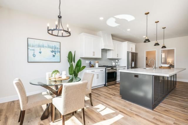 1904 Grey Rabbit Hollow Lane, Fallbrook, CA 92028