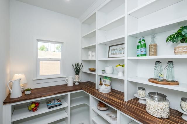 1904 Grey Rabbit Hollow Lane, Fallbrook, CA 92028