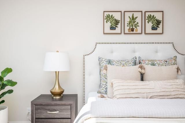 1904 Grey Rabbit Hollow Lane, Fallbrook, CA 92028