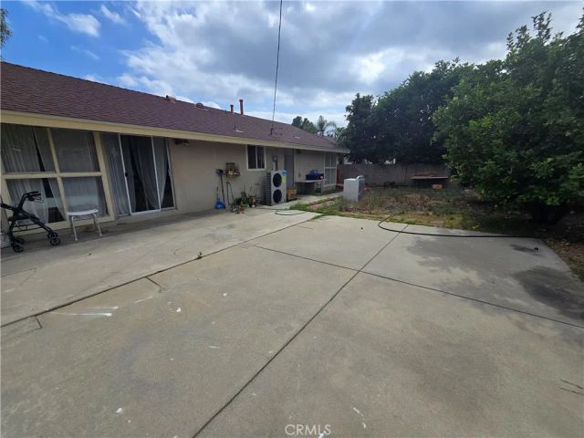 20959 Strathern, Canoga Park, CA 91304