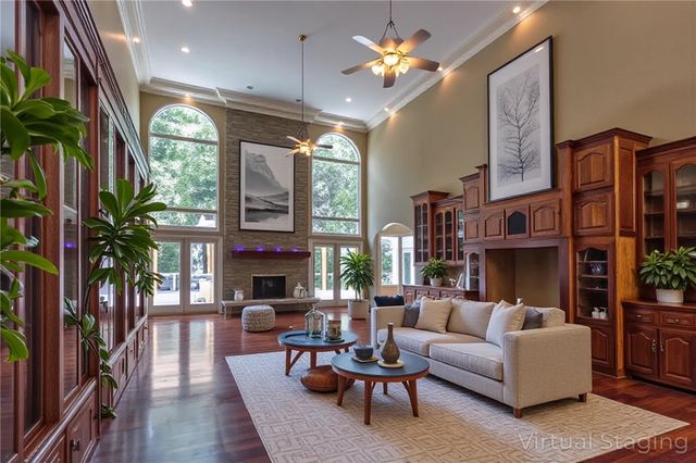 1686 Marina Road, Russellville, AR 72802