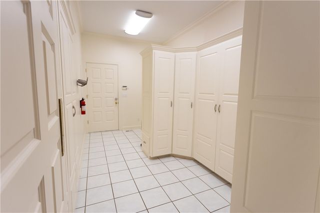 1686 Marina Road, Russellville, AR 72802