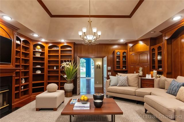 1686 Marina Road, Russellville, AR 72802