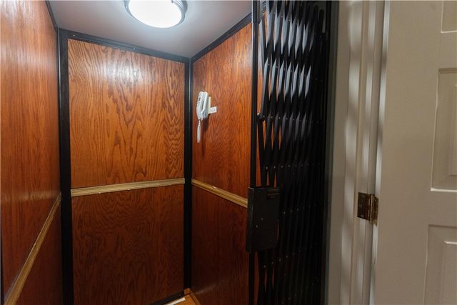 1686 Marina Road, Russellville, AR 72802