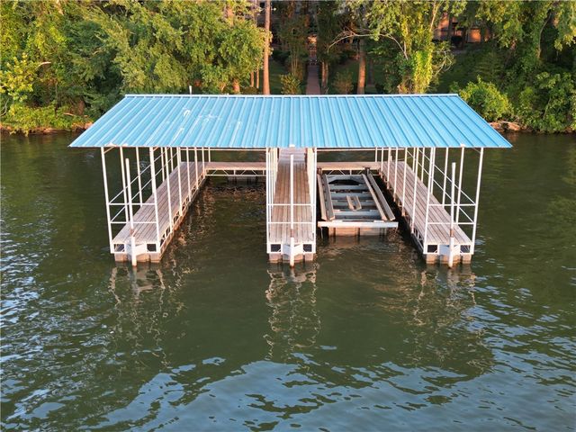 1686 Marina Road, Russellville, AR 72802