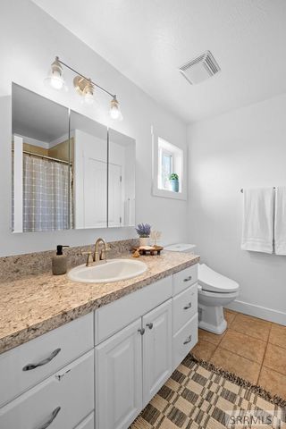 425 N 3 W, Rigby, ID 83422