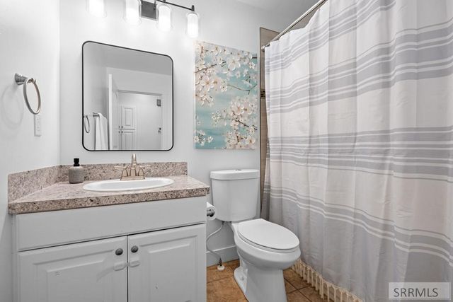 425 N 3 W, Rigby, ID 83422