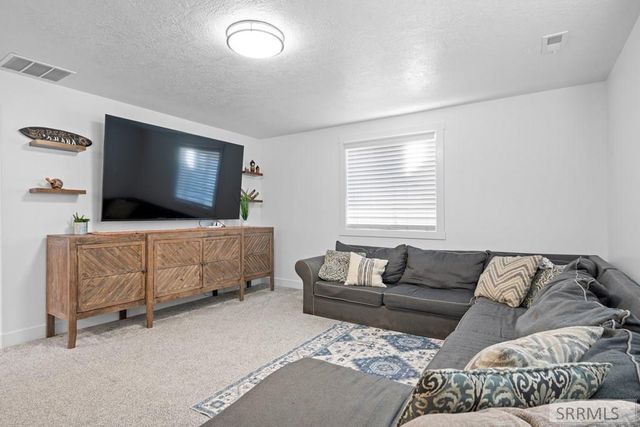 425 N 3 W, Rigby, ID 83422