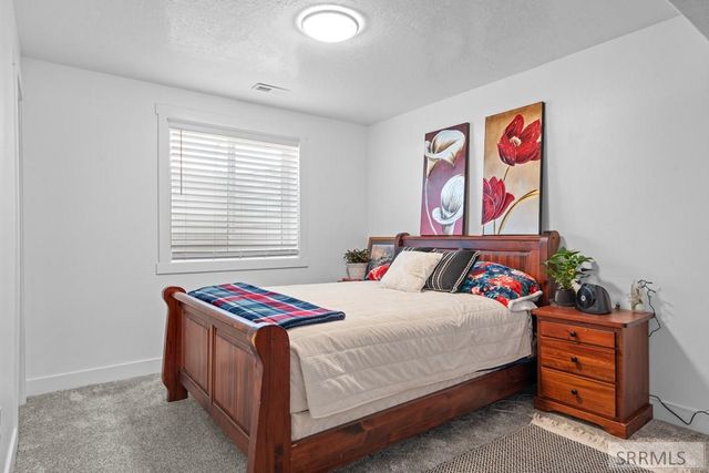 425 N 3 W, Rigby, ID 83422