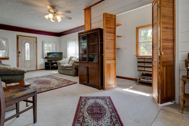 124 Westside Drive, Mt Sterling, KY 40353