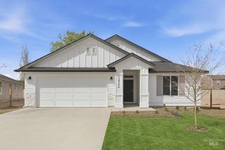 3844 E Freedom Tower Dr, Nampa, ID 83686