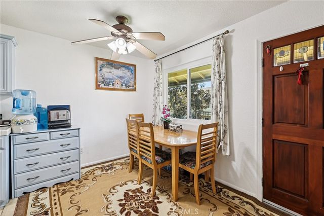 2094 E Grand Ave 33, Escondido, CA 92027