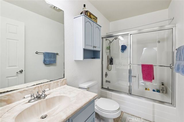 2094 E Grand Ave 33, Escondido, CA 92027