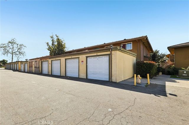 2094 E Grand Ave 33, Escondido, CA 92027