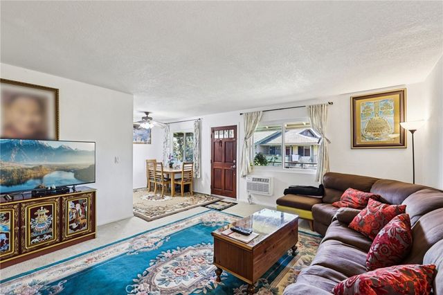 2094 E Grand Ave 33, Escondido, CA 92027