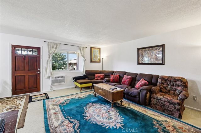 2094 E Grand Ave 33, Escondido, CA 92027