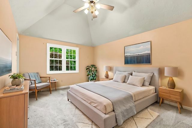 22 Stoney Hill Rd, Shrewsbury, MA 01545