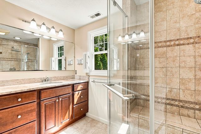 22 Stoney Hill Rd, Shrewsbury, MA 01545
